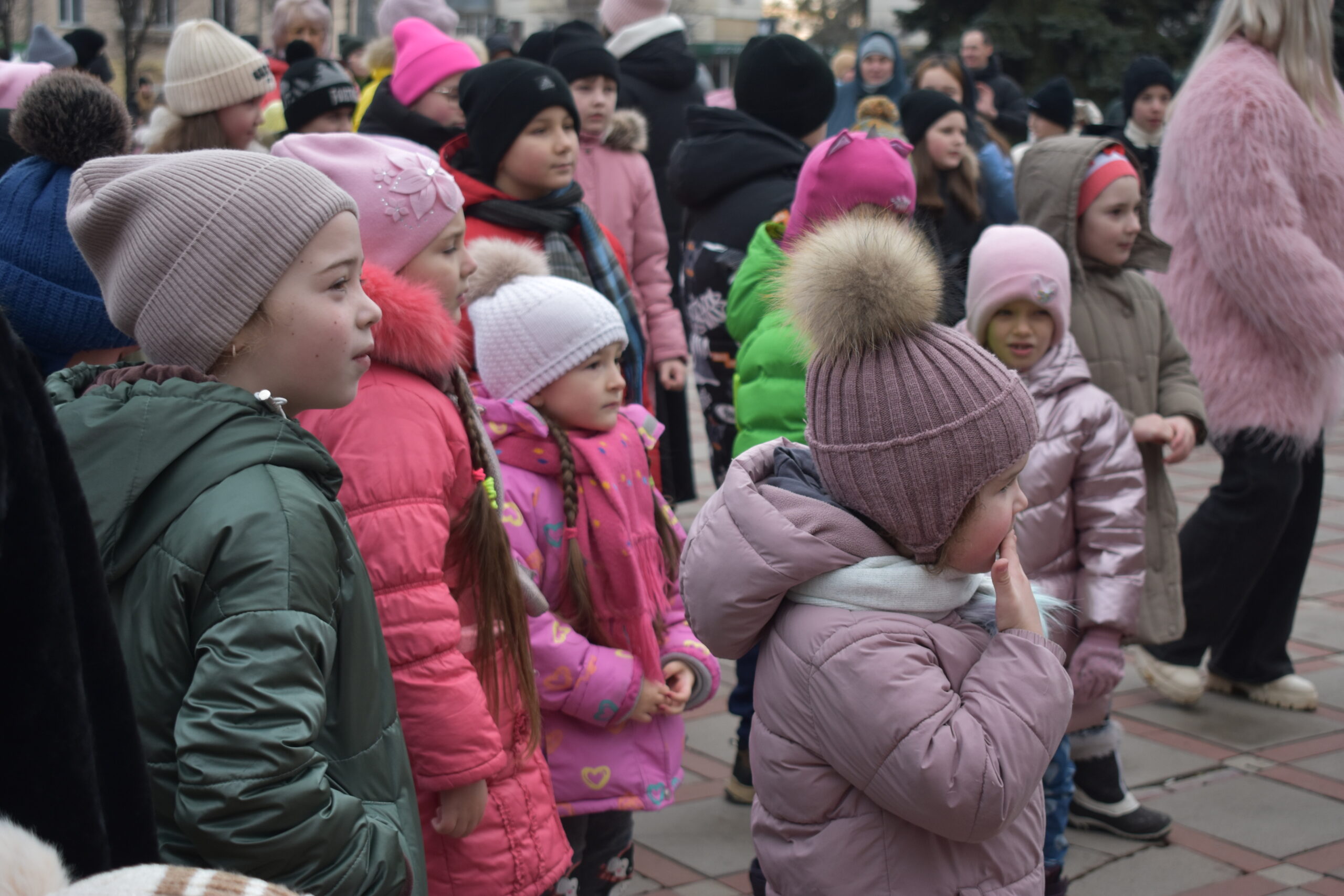 Новорічні розваги для дітей: не пропустіть святкову програму!