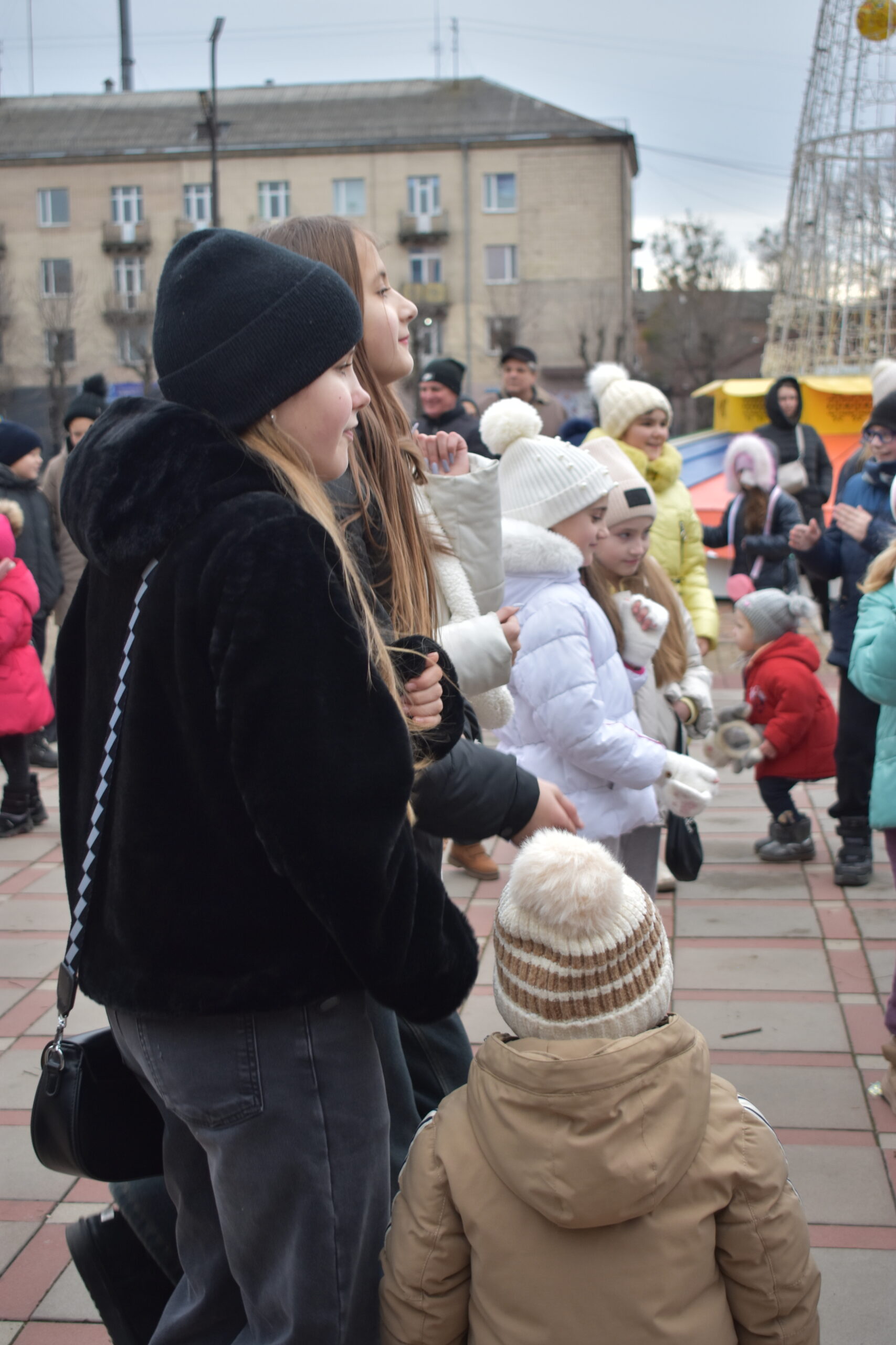 Новорічні розваги для дітей: не пропустіть святкову програму!