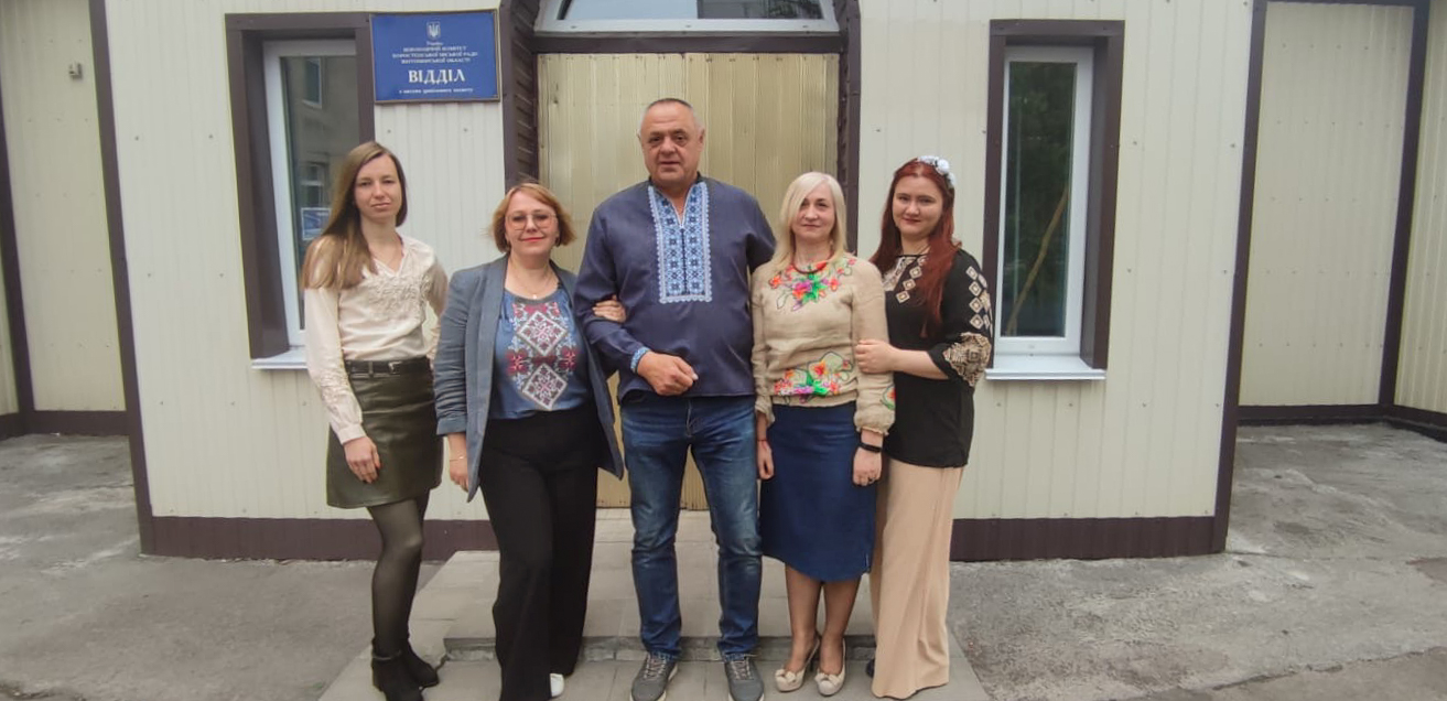З Днем вишиванки, Україно!
