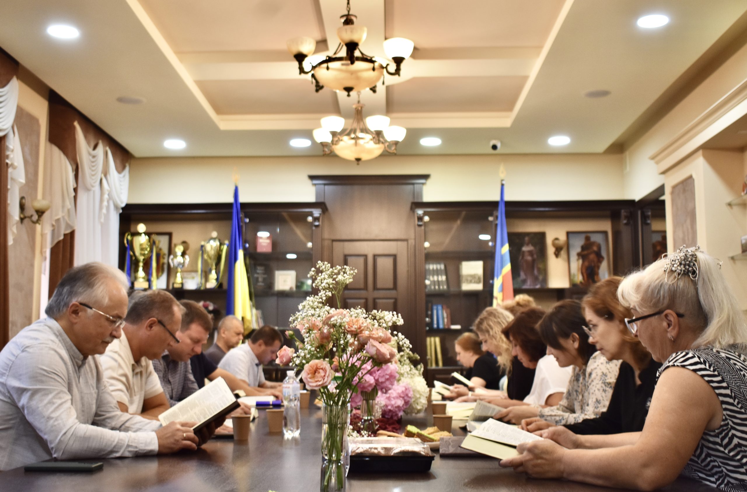 Молитовний сніданок: традиція єднання та роздумів