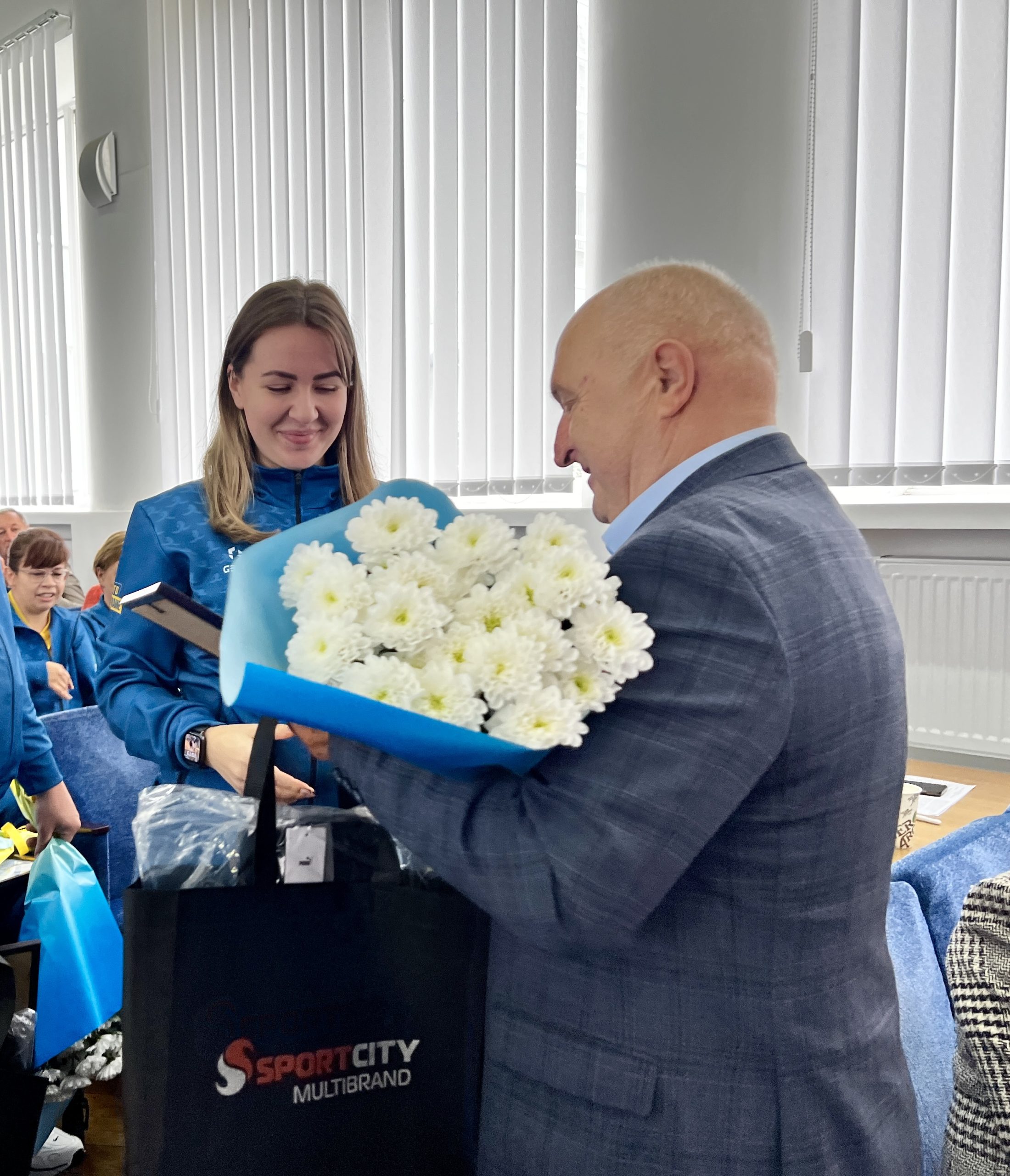 У Коростені відзначили спортсменів-переможців чемпіонатів Європи та світу з пара-армрестлінгу