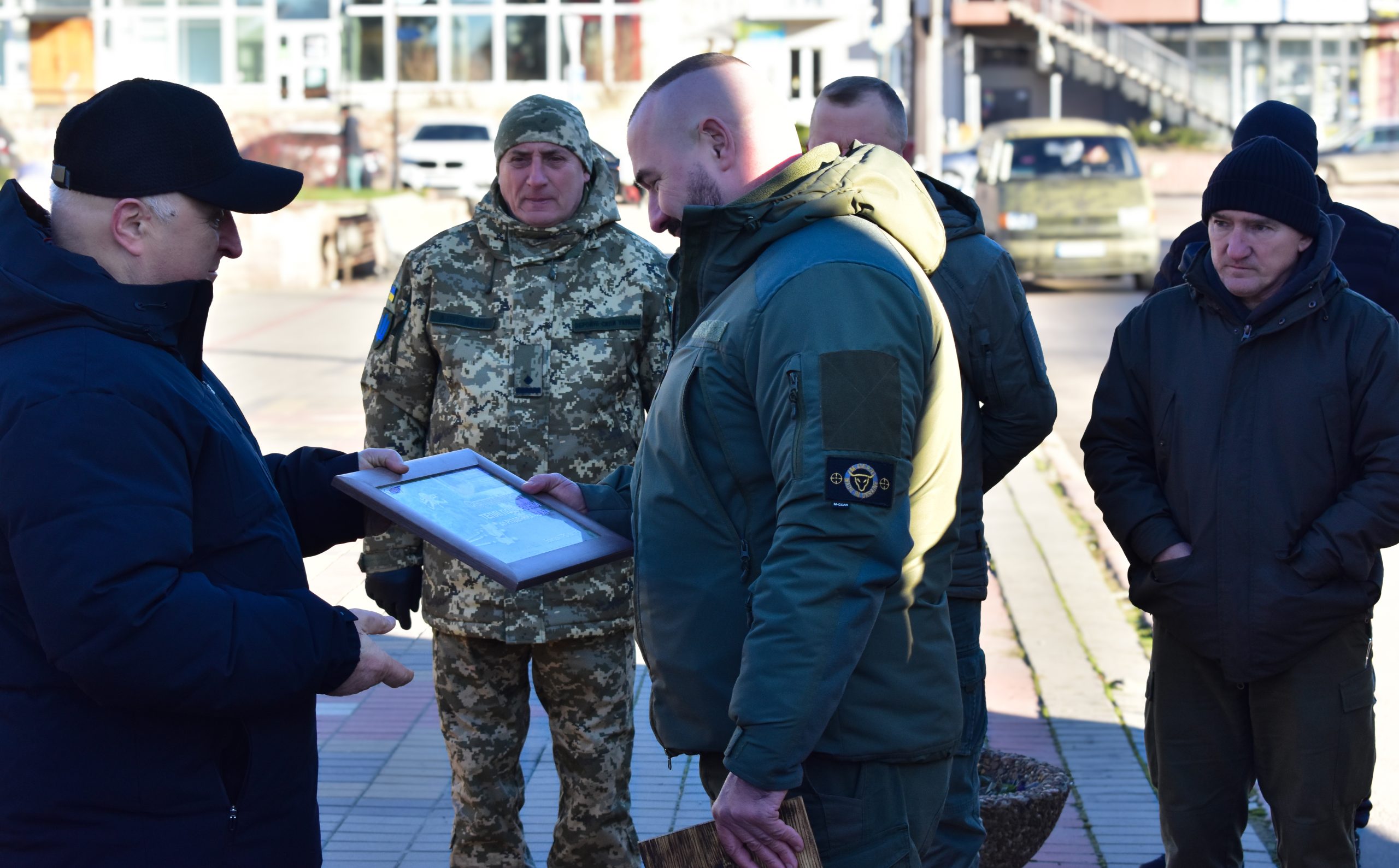 До Різдва — з турботою про фронт: тепло та обладнання для 115-ї ТрО і 162-ї бригади