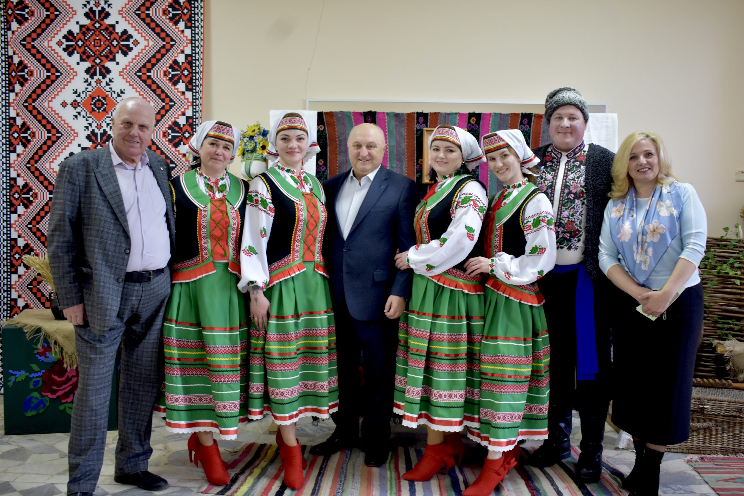 Звіт творчих колективів та виконавців міського палацу культури: мистецтво, що об’єднує
